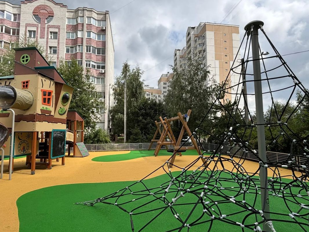 В Рекинцо-2 открылась самая большая детская площадка Солнечногорска! В Рекинцо-2 открылась самая большая детская площадка Солнечногорска!