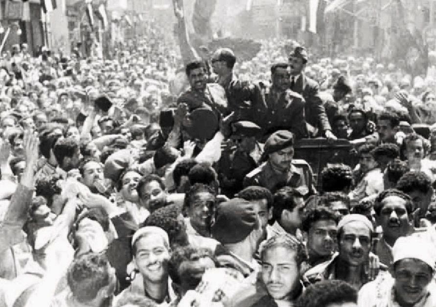 День революции в Египте. 23 июля в Египте отмечают годовщину революции 1952 года День революции в Египте. 23 июля в Египте отмечают годовщину революции 1952 года