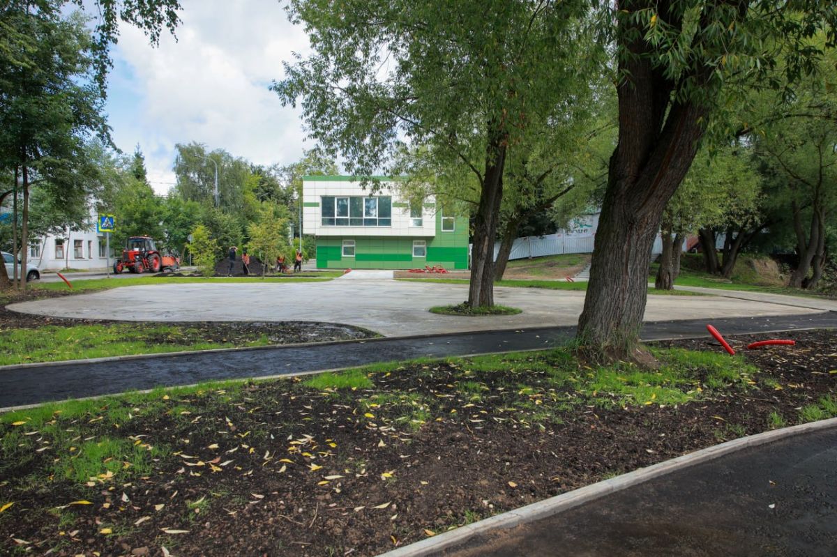В Лобне ко Дню города благоустроят набережную пруда «Москвич» В Лобне ко Дню города благоустроят набережную пруда «Москвич»
