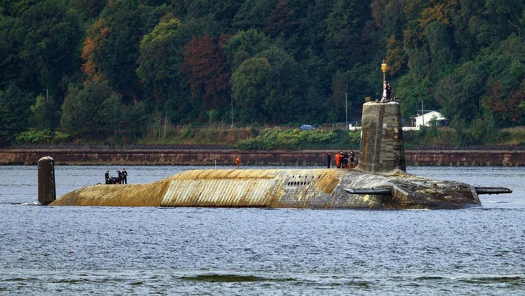 Британию можно брать голыми руками: флота нет, армии нет, США устранились