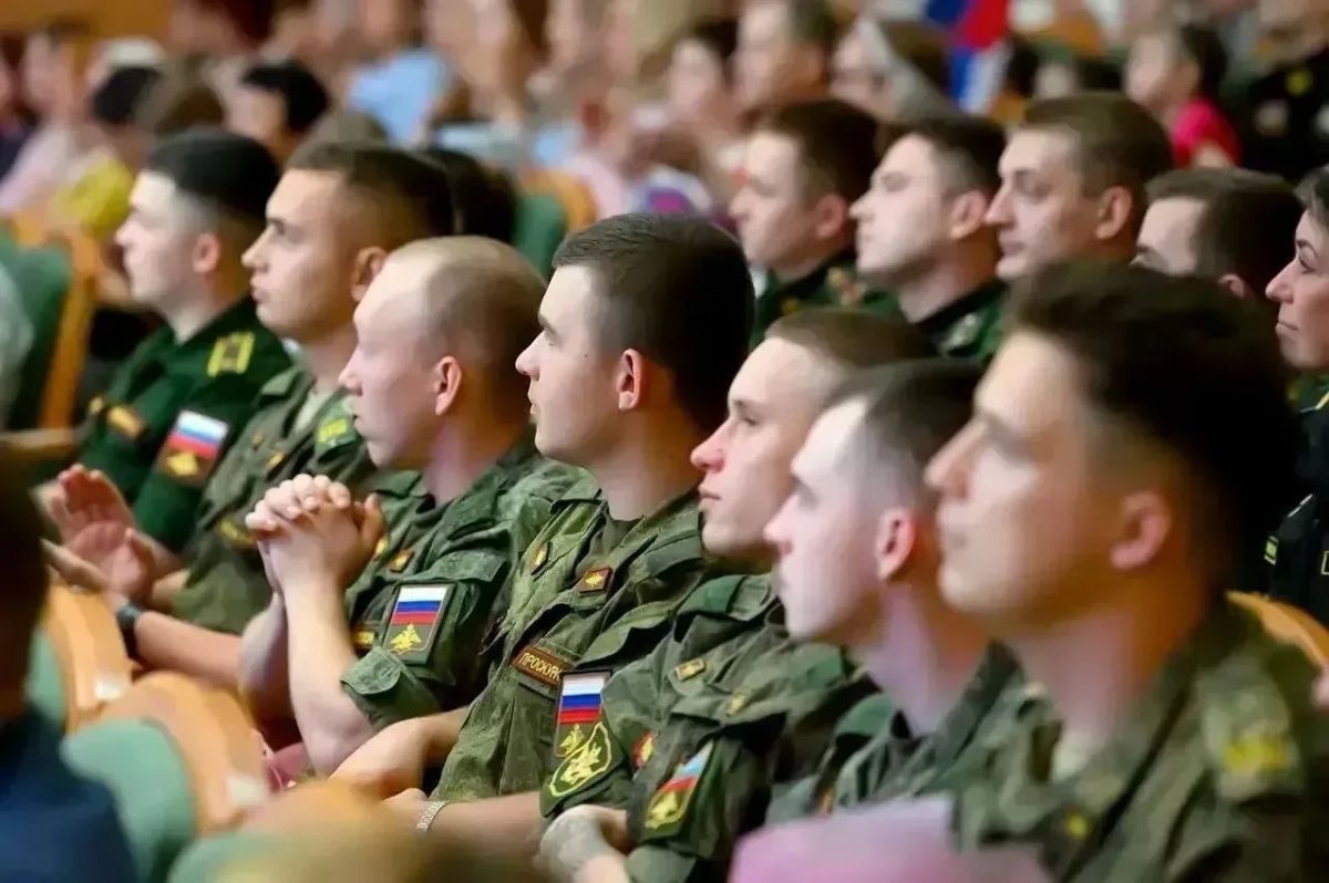 Александр Гречищев: Супруга военнослужащего СВО, коломчанка Лидия Назарова достойно представила Коломну в полуфинале конкурса «Женщина-Герой 2026» Александр Гречищев: Супруга военнослужащего СВО, коломчанка Лидия Назарова достойно представила Коломну в полуфинале конкурса «Женщина-Герой 2026»
