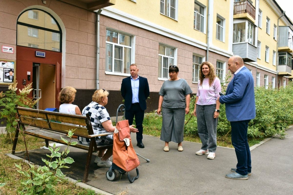 С рабочей поездкой посёлок Лесной посетил председатель Совета депутатов Пушкинского Артём Садула С рабочей поездкой посёлок Лесной посетил председатель Совета депутатов Пушкинского Артём Садула