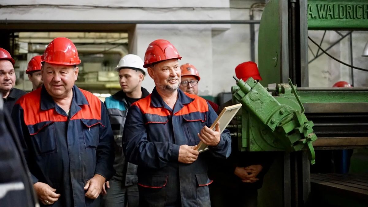 Золотые руки Коломенского завода: сегодня в нашей рубрике #героимуниципалитета – электросварщик ручной сварки службы главного механика АО «Коломенский завод» Игорь Манаев