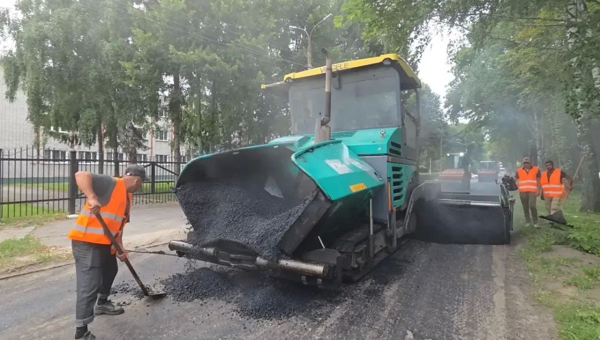 В Городском округе Коломна продолжается ремонт дорог в рамках народной программы «Единой России» В Городском округе Коломна продолжается ремонт дорог в рамках народной программы «Единой России»