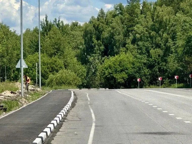 Уже 20 новых тротуаров построили вдоль региональных дорог Подмосковья по нацпроекту #ИДЖ Уже 20 новых тротуаров построили вдоль региональных дорог Подмосковья по нацпроекту #ИДЖ