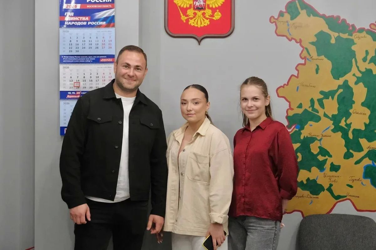 Сторонники партии «Единая Россия» - команда неравнодушных Сторонники партии «Единая Россия» - команда неравнодушных
