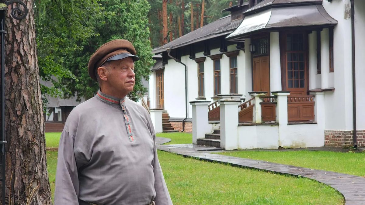 С 1 августа в Доме-музее семьи Арсения Морозова в Ногинске начинает работу новая интерактивная программа — театрализованный квест «Купеческая ярмарка» С 1 августа в Доме-музее семьи Арсения Морозова в Ногинске начинает работу новая интерактивная программа — театрализованный квест «Купеческая ярмарка»