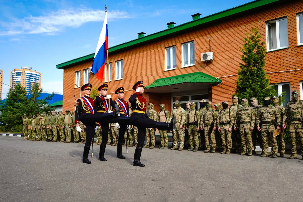 Сотрудники подмосковных спецподразделений Росгвардии, выполнявшие задачи на Северном Кавказе, вернулись из служебной командировки Сотрудники подмосковных спецподразделений Росгвардии, выполнявшие задачи на Северном Кавказе, вернулись из служебной командировки