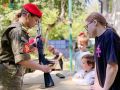 Уроки мужества: юнармейцы обучили ребят строевой подготовке