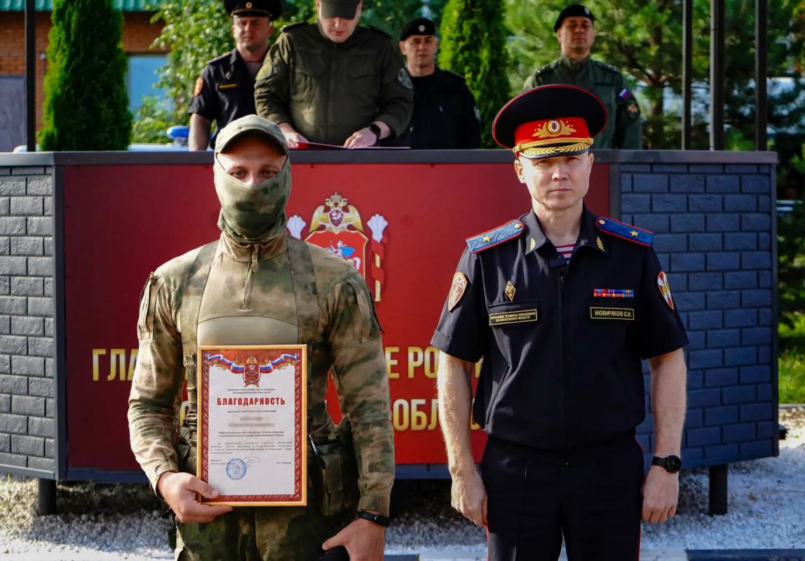 Сотрудники подмосковных спецподразделений Росгвардии, выполнявшие задачи на Северном Кавказе, вернулись из служебной командировки Сотрудники подмосковных спецподразделений Росгвардии, выполнявшие задачи на Северном Кавказе, вернулись из служебной командировки