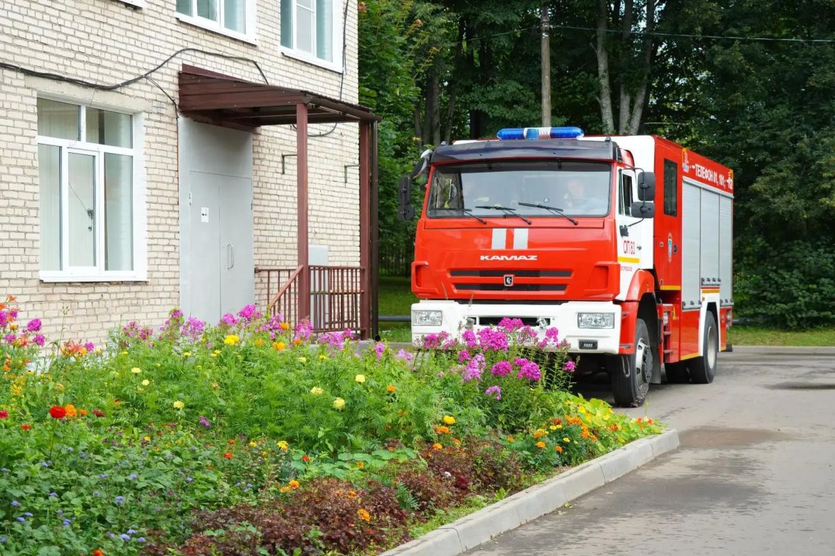 В посёлоке Скоропусковский и деревне Березняки прошли плановые учения по эвакуации населения В посёлоке Скоропусковский и деревне Березняки прошли плановые учения по эвакуации населения