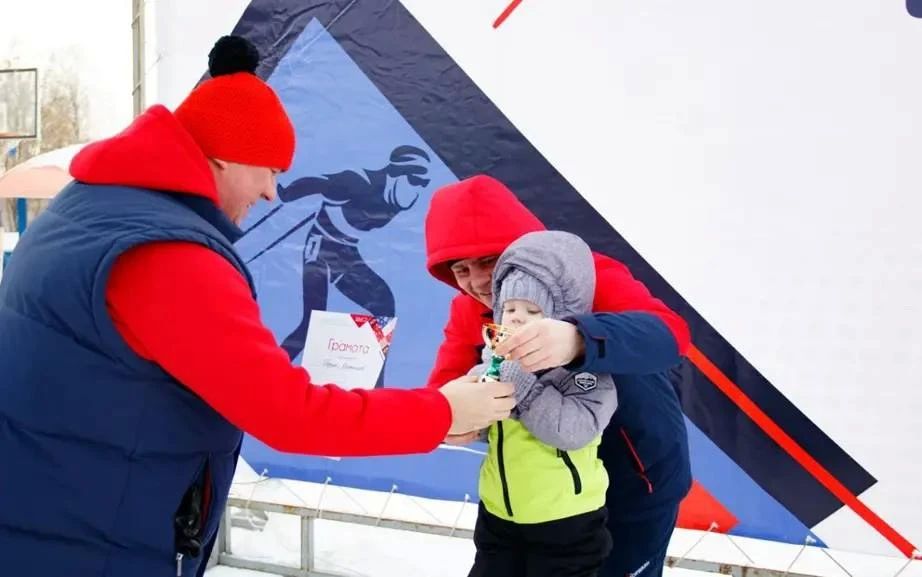 Сегодня день рождения отмечает глава Талдомского городского округа Юрий Крупенин Сегодня день рождения отмечает глава Талдомского городского округа Юрий Крупенин