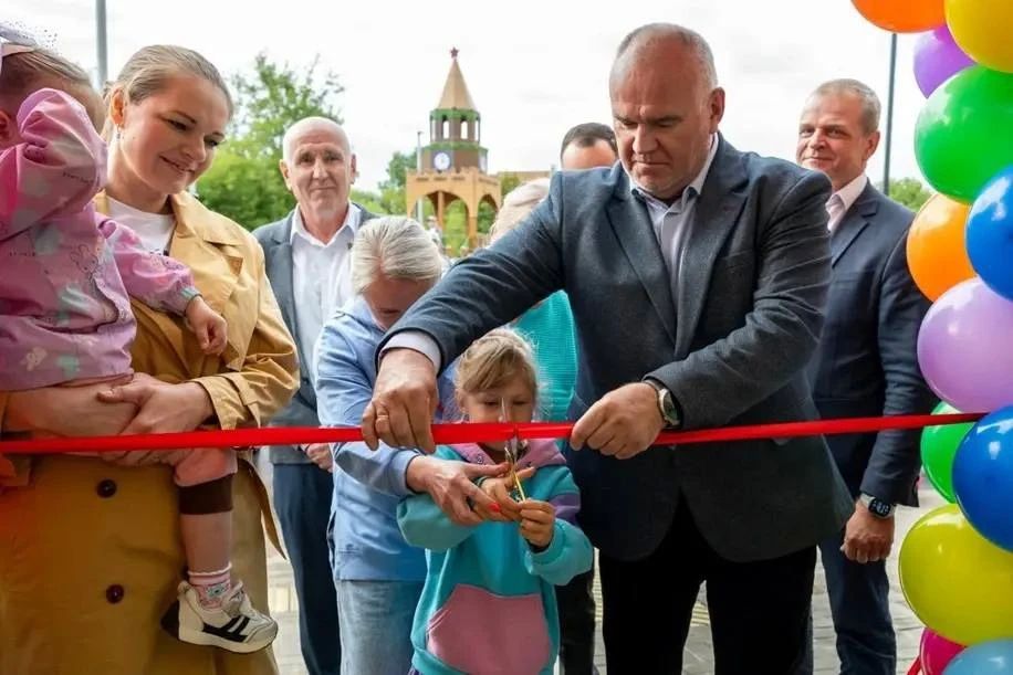 Сегодня день рождения отмечает глава Талдомского городского округа Юрий Крупенин Сегодня день рождения отмечает глава Талдомского городского округа Юрий Крупенин