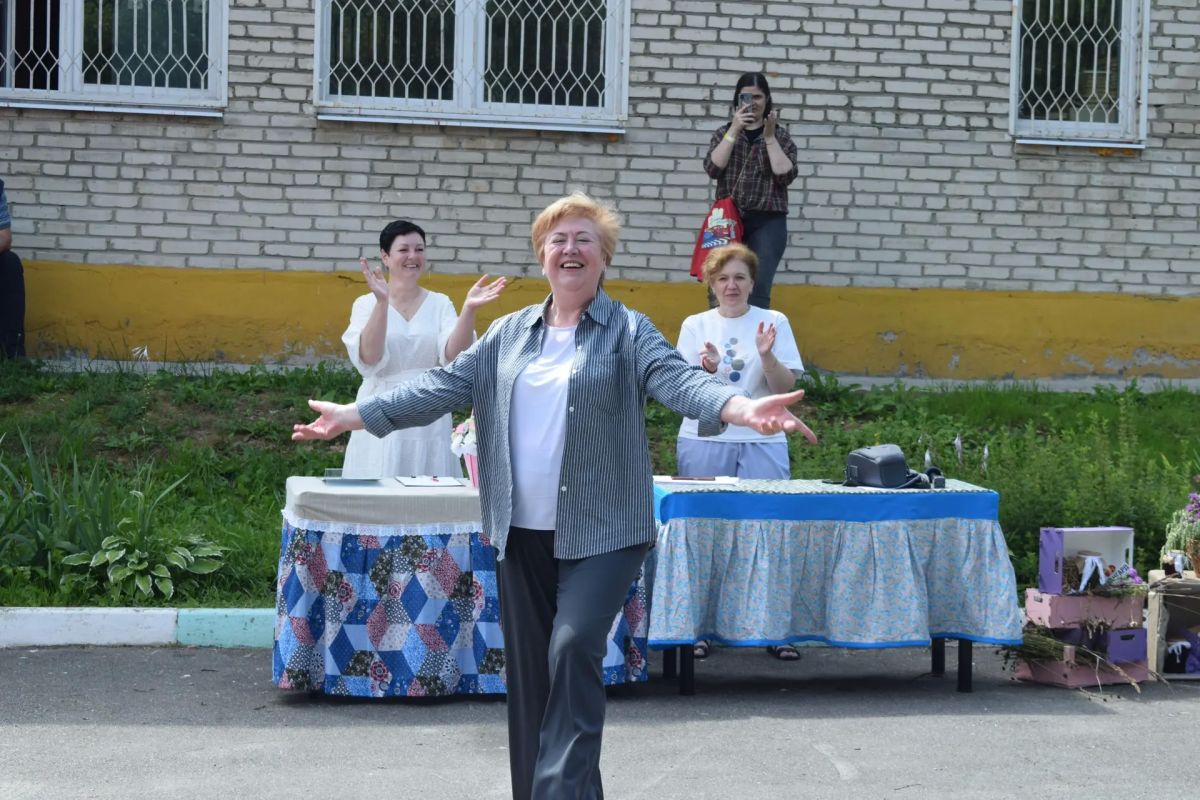 В посёлке дома отдыха «Авангард» состоялся праздник малой родины «Здесь я живу…», объединивший жителей посёлка, деревень Воздвиженка, Каменка и Лукино В посёлке дома отдыха «Авангард» состоялся праздник малой родины «Здесь я живу…», объединивший жителей посёлка, деревень Воздвиженка, Каменка и Лукино