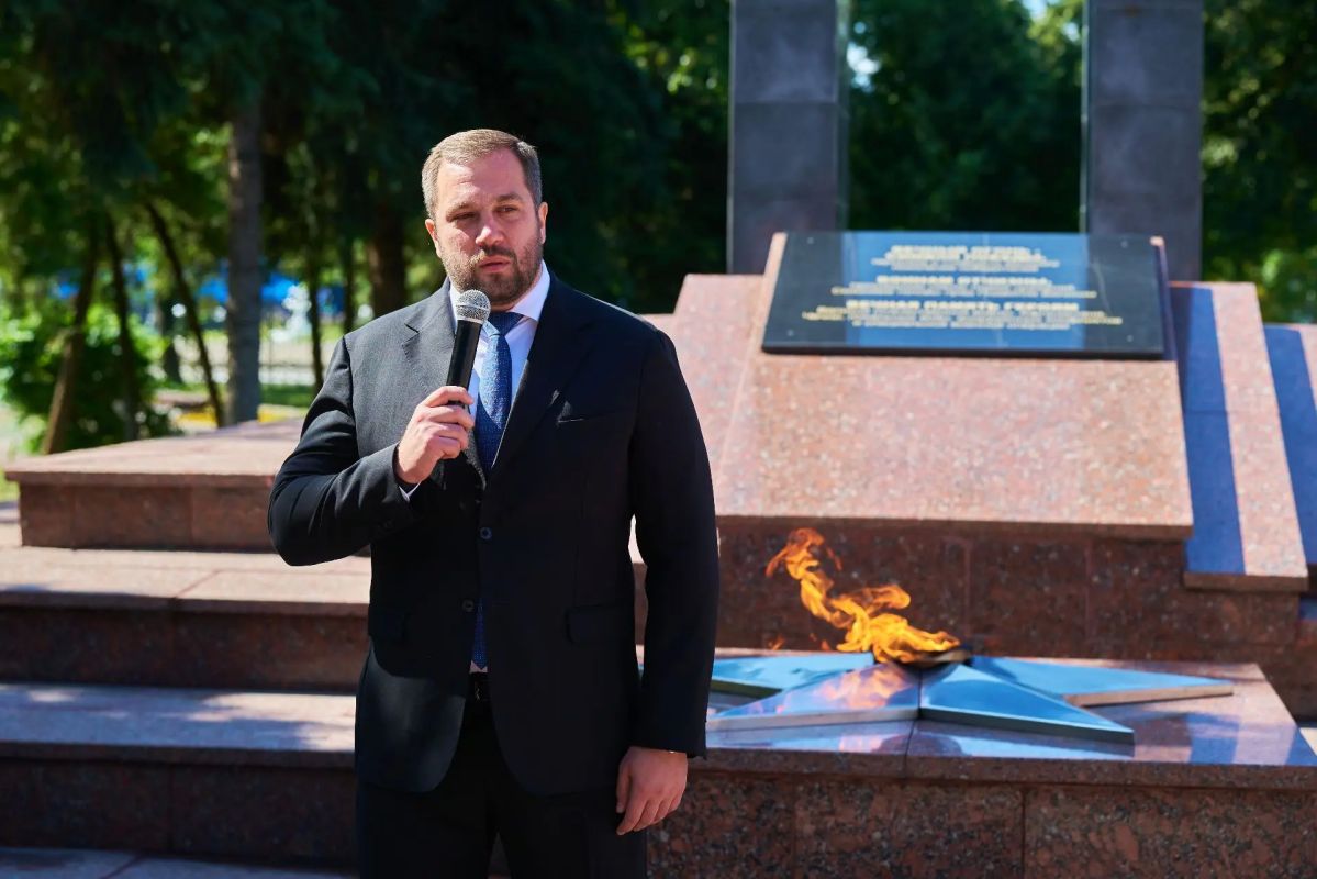 Михаил Собакин: «Ангелы Донбасса: память, которую не сломить» Михаил Собакин: «Ангелы Донбасса: память, которую не сломить»