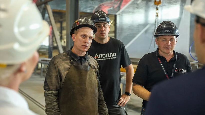 Александр Зарубин посетил завод металлоконструкций «Аполло» в индустриальном парке «Есипово» Александр Зарубин посетил завод металлоконструкций «Аполло» в индустриальном парке «Есипово»