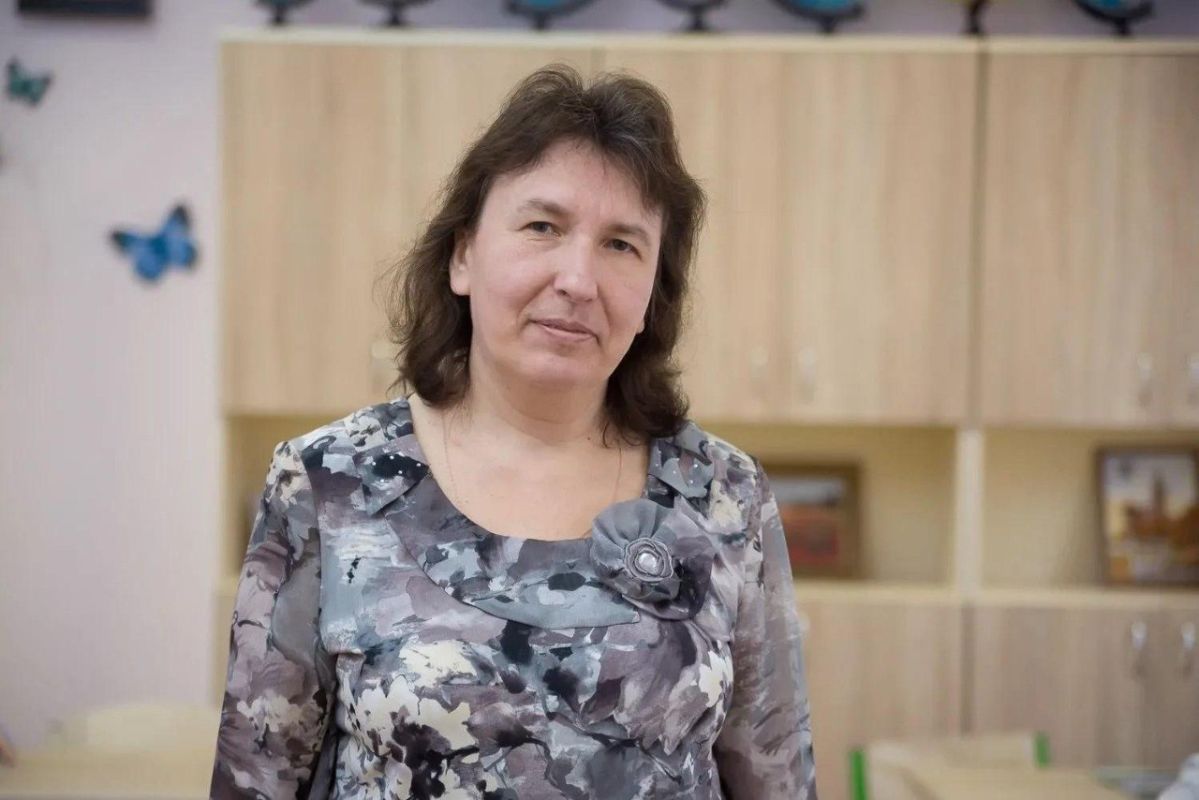 В Ленинском городском округе ученица Бутовской школы №2 Алина Антоненко стала одной из двух мультистобалльниц округа, набрав максимальный балл сразу по двум предметам — профильной математике и физике