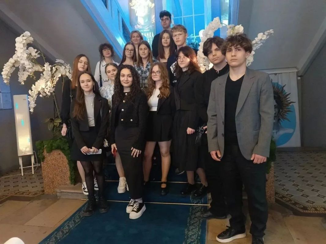 Учительница из Балашихи стала полуфиналистом пятого сезона телешоу «Классная тема!» Учительница из Балашихи стала полуфиналистом пятого сезона телешоу «Классная тема!»