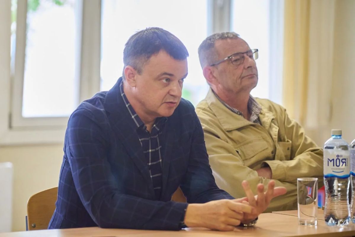 Михаил Собакин: В формате «Выездной администрация» пообщались с жителями микрорайона Губернский и окрестных населенных пунктов Михаил Собакин: В формате «Выездной администрация» пообщались с жителями микрорайона Губернский и окрестных населенных пунктов