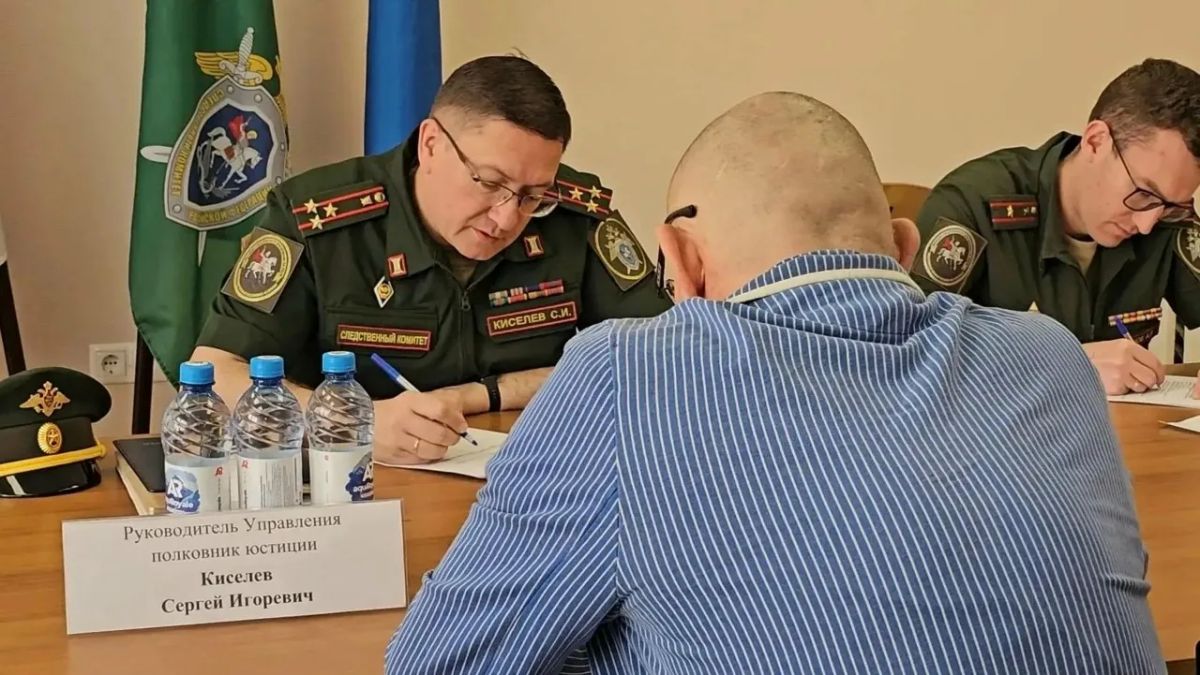 Военные следователи СК России продолжают проводить личные приемы военнослужащих в лечебных учреждениях Военные следователи СК России продолжают проводить личные приемы военнослужащих в лечебных учреждениях