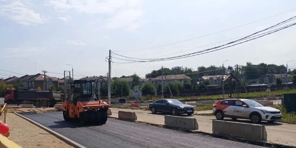 На реконструируемой дороге в пгт На реконструируемой дороге в пгт