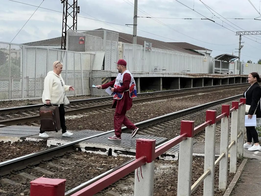 На станции Коломна прошло мероприятие «Сохрани себе жизнь» На станции Коломна прошло мероприятие «Сохрани себе жизнь»