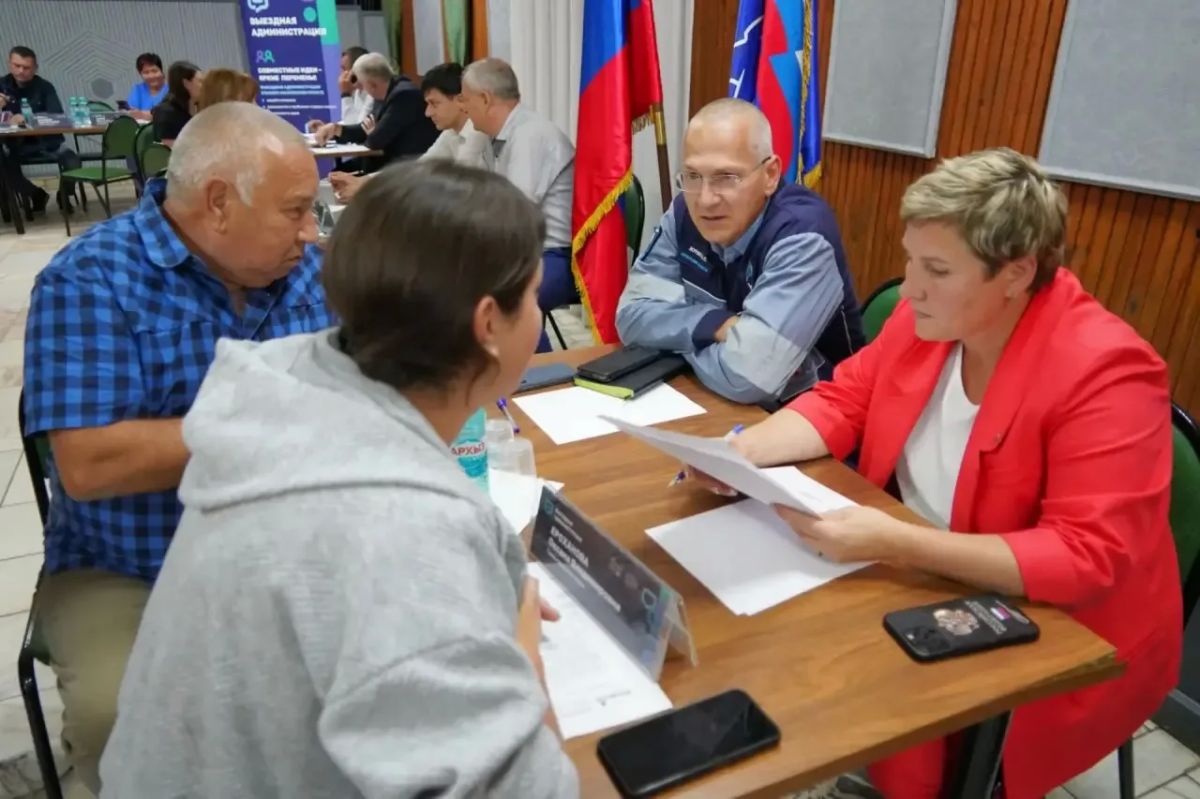 Провели выездную администрацию в поселке Реммаш Провели выездную администрацию в поселке Реммаш