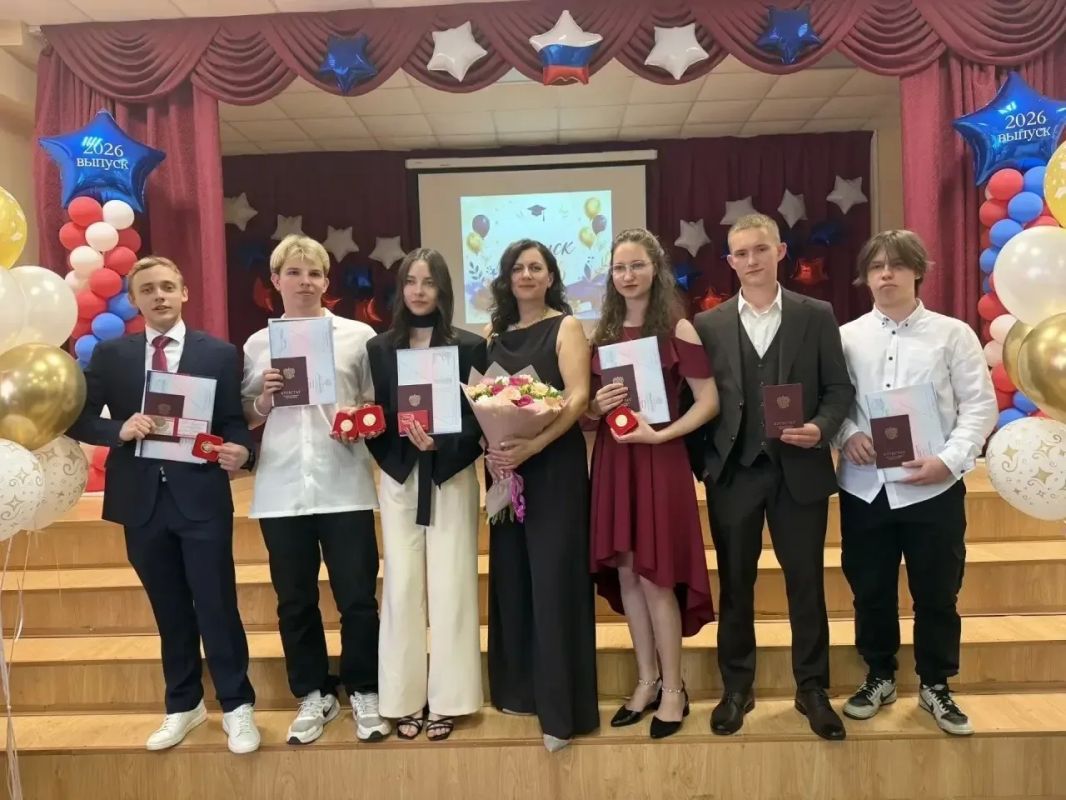 Коломенская гимназия №2 «Квантор» стала лидером муниципалитета по числу выпускников-медалистов