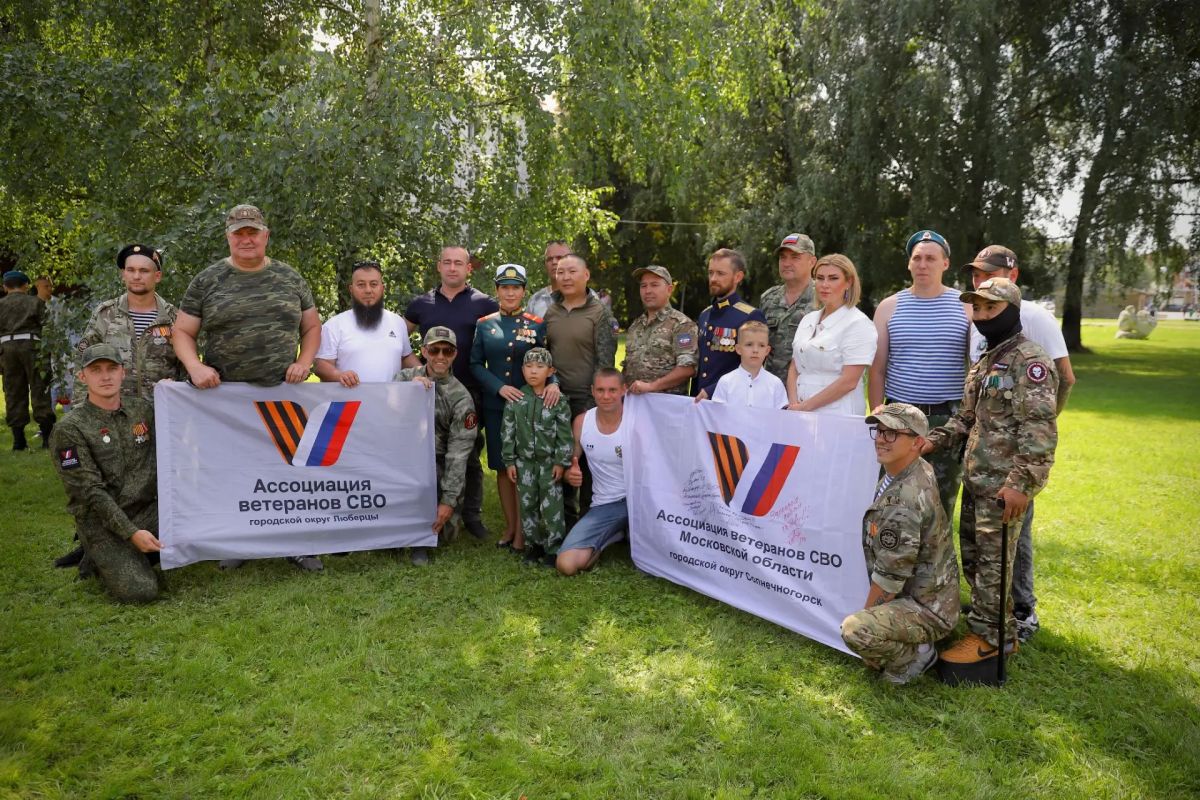 В Солнечногорске прошло празднование, посвященное Дню Воздушно-десантных войск России В Солнечногорске прошло празднование, посвященное Дню Воздушно-десантных войск России