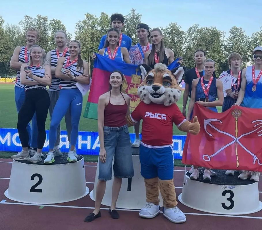Серебряную медаль чемпионата России по легкоатлетическим эстафетам завоевала люберецкая спортсменка Серебряную медаль чемпионата России по легкоатлетическим эстафетам завоевала люберецкая спортсменка
