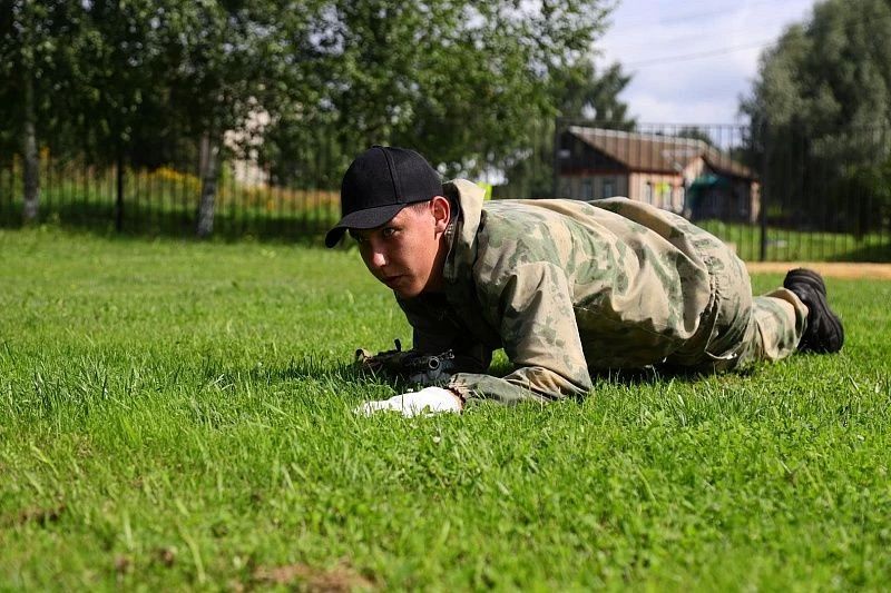 31 июля в спорткомплексе «Федино» в честь 96-летия Воздушно-десантных войск прошла военно-спортивная игра «Юнармейское небо» 31 июля в спорткомплексе «Федино» в честь 96-летия Воздушно-десантных войск прошла военно-спортивная игра «Юнармейское небо»