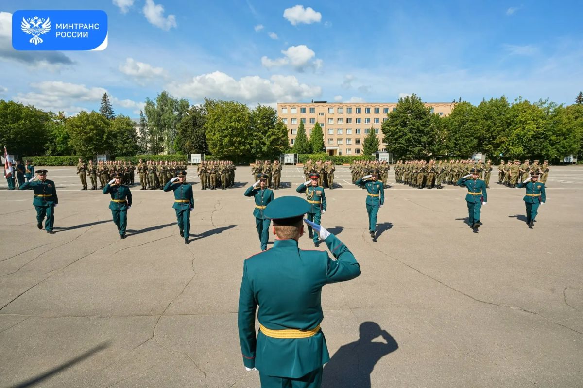 205 студентов Военного учебного центра РУТ приняли присягу 205 студентов Военного учебного центра РУТ приняли присягу