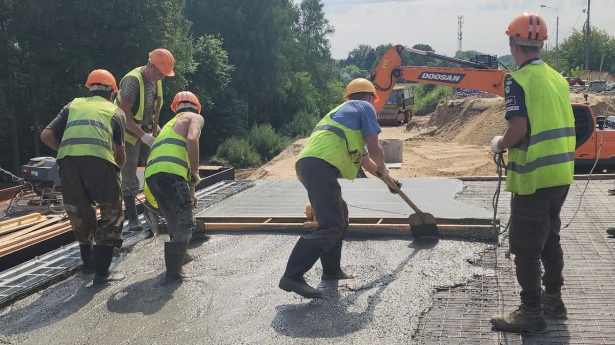У деревни Лукино в г.о. Серпухов продолжается капитальный ремонт путепровода по нацпроекту #ИДЖ У деревни Лукино в г.о. Серпухов продолжается капитальный ремонт путепровода по нацпроекту #ИДЖ