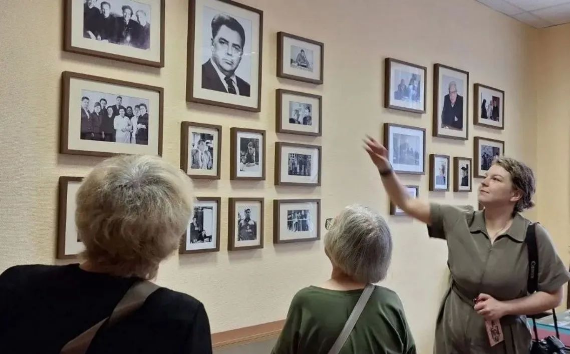 Участники проекта «Активное долголетие» побывали на экскурсии в Федеральном исследовательском центре животноводства в Дубровицах Участники проекта «Активное долголетие» побывали на экскурсии в Федеральном исследовательском центре животноводства в Дубровицах