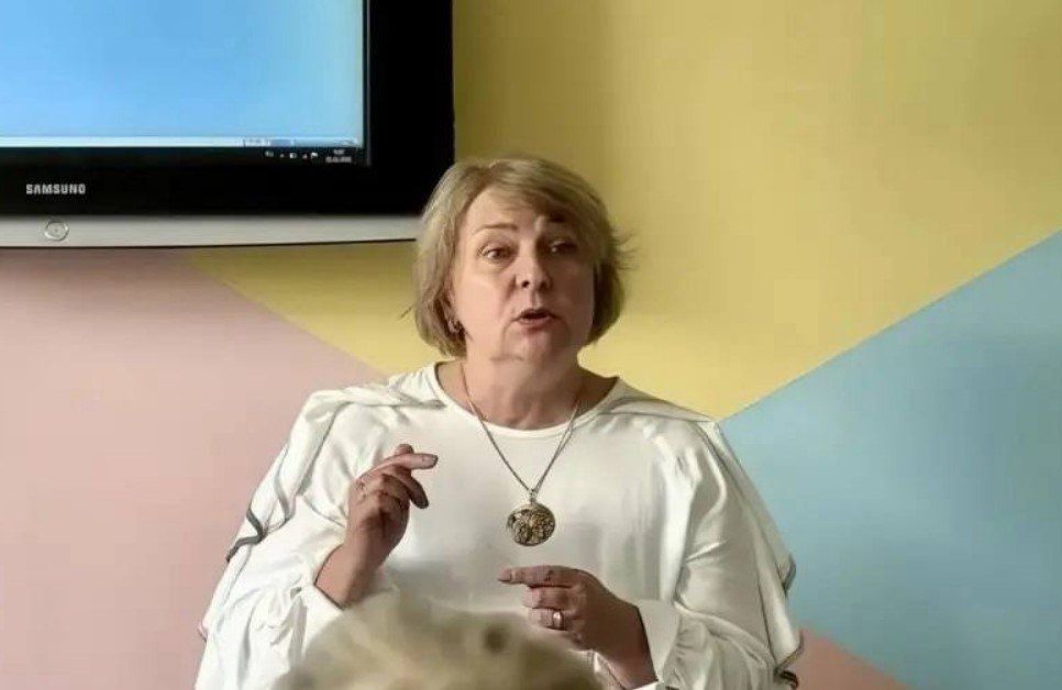 В Подольском родильном доме прошла встреча с детским нейропсихологом В Подольском родильном доме прошла встреча с детским нейропсихологом