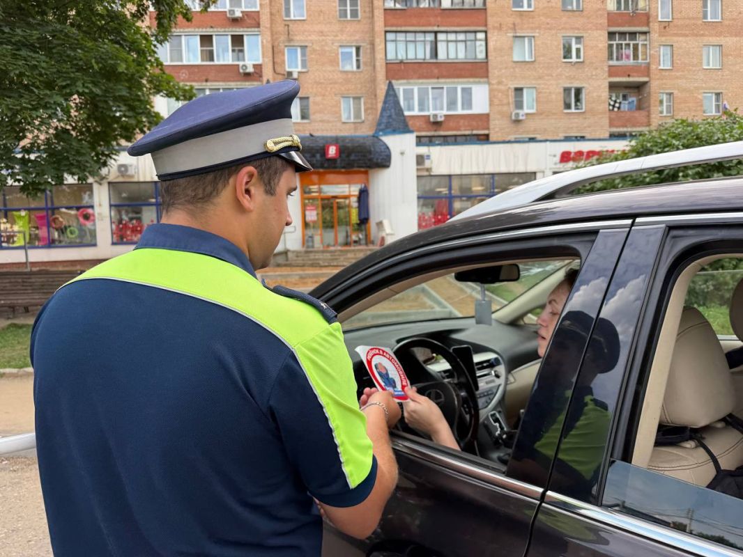 Сотрудники отдела Госавтоинспекции в Одинцово провели специальное профилактическое мероприятие «Детское кресло», направленное на предотвращение дорожно-транспортных происшествий с участием детей-пассажиров и пресечение... Сотрудники отдела Госавтоинспекции в Одинцово провели специальное профилактическое мероприятие «Детское кресло», направленное на предотвращение дорожно-транспортных происшествий с участием детей-пассажиров и пресечение...
