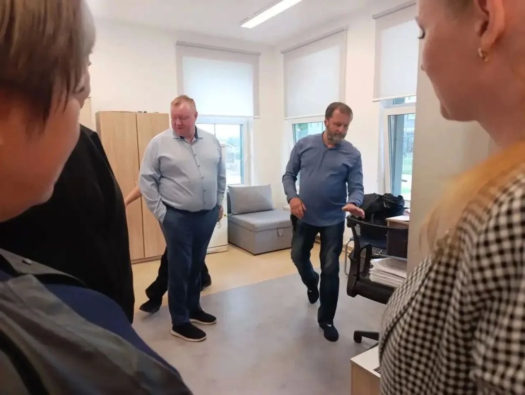 Школы и детские сады округа активно готовятся к новому учебному году Школы и детские сады округа активно готовятся к новому учебному году