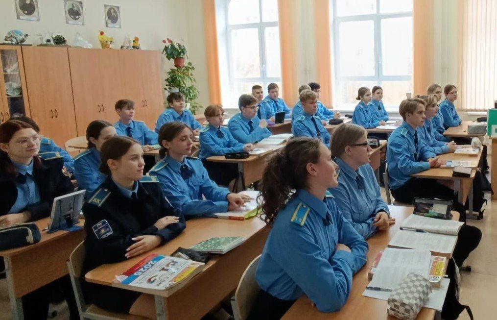 Все 10 и 11 классы округа являются предпрофессиональными Все 10 и 11 классы округа являются предпрофессиональными