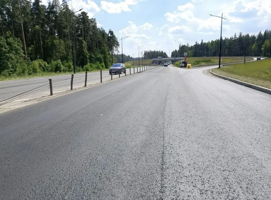 Более 6 км Лыткаринского шоссе отремонтировали в Люберцах и Лыткарино в рамках нацпроекта #ИДЖ Более 6 км Лыткаринского шоссе отремонтировали в Люберцах и Лыткарино в рамках нацпроекта #ИДЖ