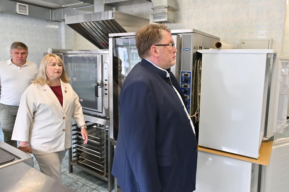 Продолжается приёмка образовательных учреждений округа к новому учебному году Продолжается приёмка образовательных учреждений округа к новому учебному году