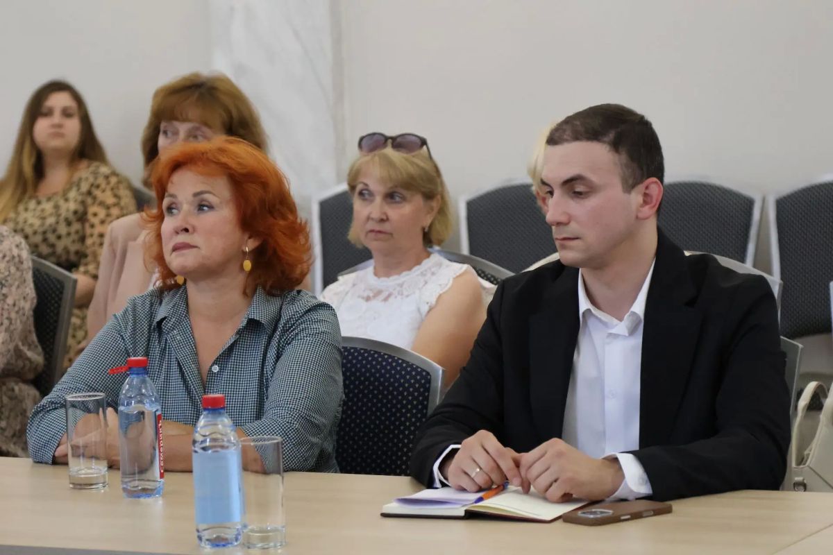 В Ступино прошла встреча с общественностью по вопросам здравоохранения В Ступино прошла встреча с общественностью по вопросам здравоохранения