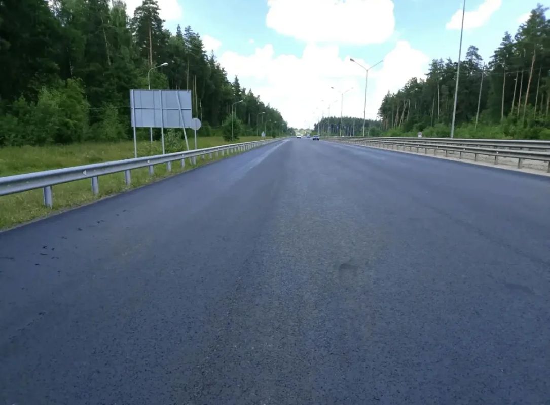 Более 6 км Лыткаринского шоссе отремонтировали в Люберцах и Лыткарино в рамках нацпроекта #ИДЖ Более 6 км Лыткаринского шоссе отремонтировали в Люберцах и Лыткарино в рамках нацпроекта #ИДЖ