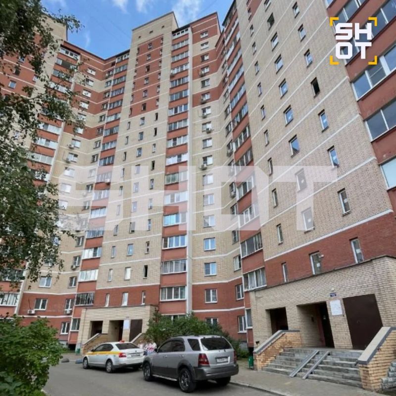 Мать случайно выпала из окна седьмого этажа с 3-летним сыном на глазах у других детей в Подмосковье Мать случайно выпала из окна седьмого этажа с 3-летним сыном на глазах у других детей в Подмосковье