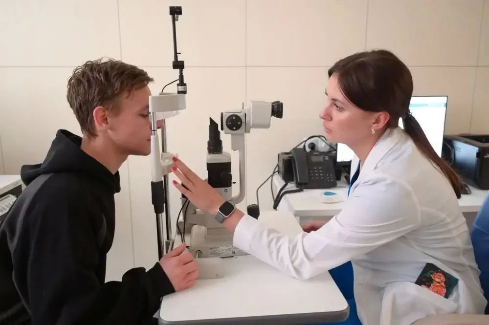 В офтальмологическом отделении Сергиево-Посадской больницы теперь доступны еще два современных вида помощи по полису ОМС В офтальмологическом отделении Сергиево-Посадской больницы теперь доступны еще два современных вида помощи по полису ОМС