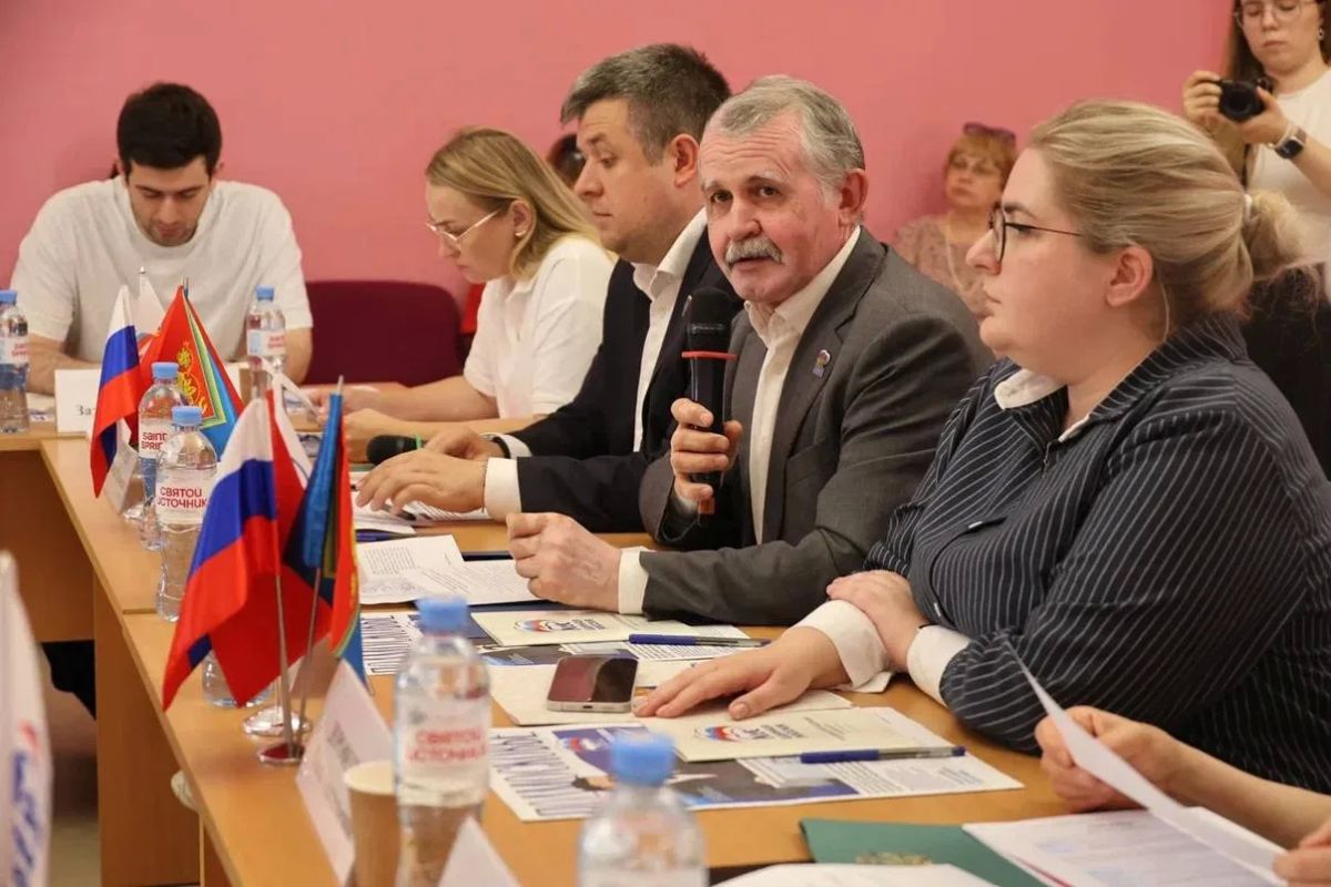 В Московской области предложено расширить сеть пунктов приёма древесных отходов В Московской области предложено расширить сеть пунктов приёма древесных отходов