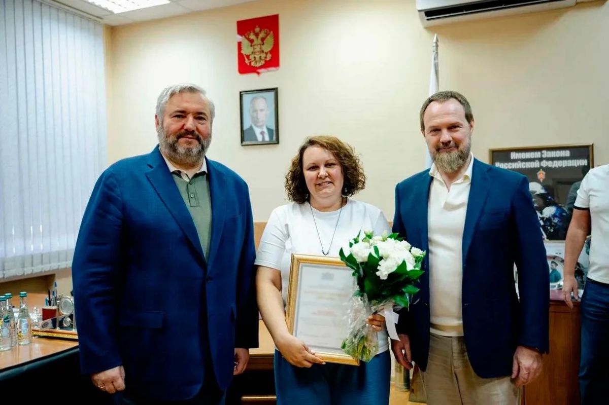 Сегодня в Красногорской инспекции Федеральной налоговой службы работает почти две сотни сотрудников Сегодня в Красногорской инспекции Федеральной налоговой службы работает почти две сотни сотрудников