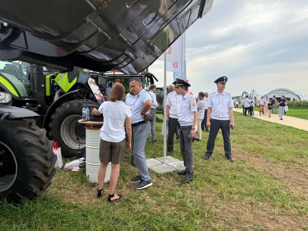 Гостехнадзор на "Дне поля — 2026" в Дмитровском городском округе Гостехнадзор на "Дне поля — 2026" в Дмитровском городском округе