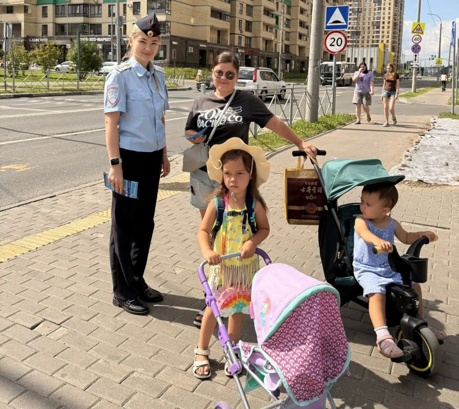 Профилактика ДТП: юным мытищинцам напомнили правила безопасности на дороге Профилактика ДТП: юным мытищинцам напомнили правила безопасности на дороге