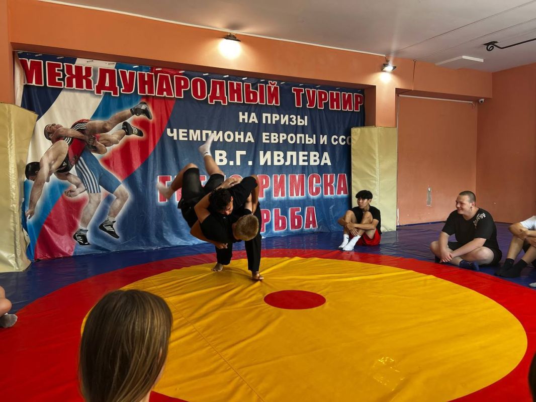В Подольске прошёл День спорта «Энергия и здоровье» для трудовых бригад В Подольске прошёл День спорта «Энергия и здоровье» для трудовых бригад