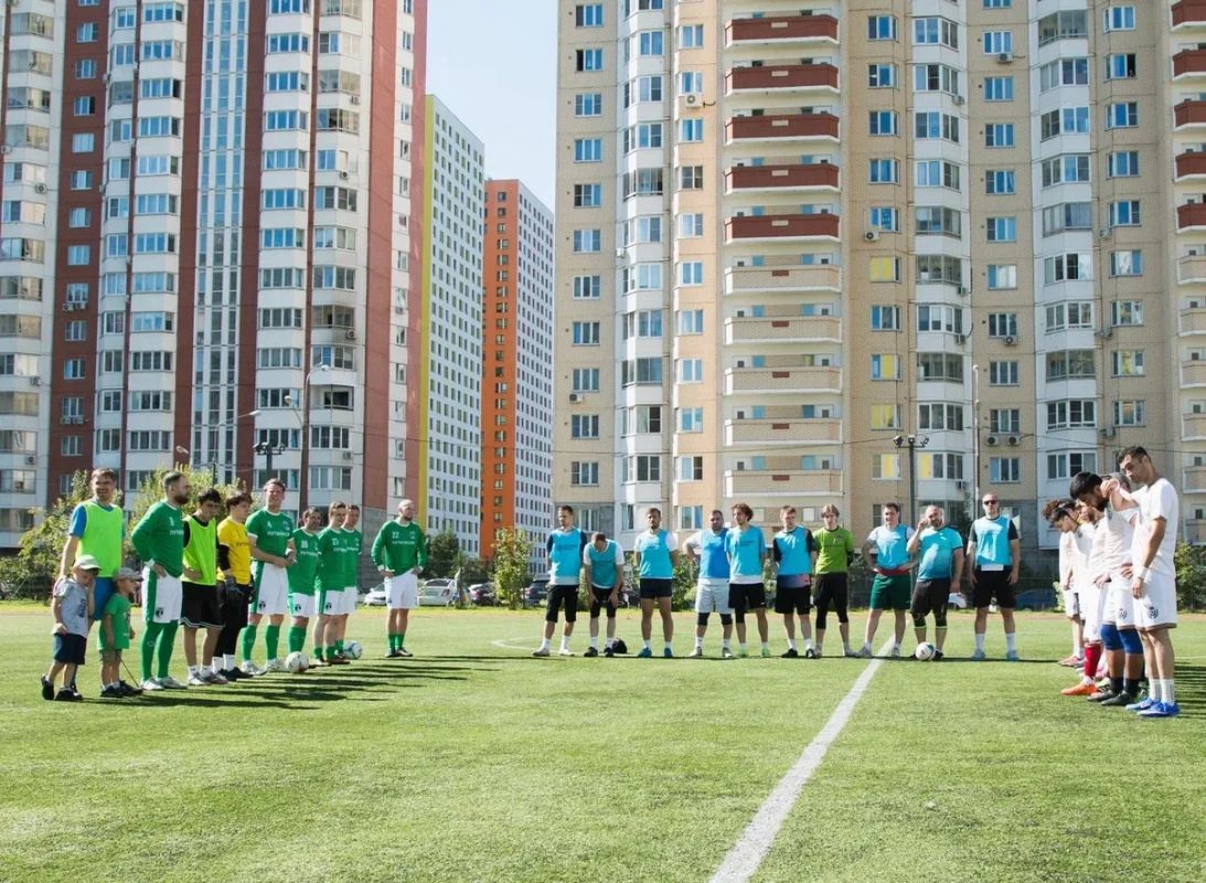 Настоящий праздник спорта, приуроченный ко Дню физкультурника, сегодня прошёл в Путилково, на площадке образовательного центра «Вершина» Настоящий праздник спорта, приуроченный ко Дню физкультурника, сегодня прошёл в Путилково, на площадке образовательного центра «Вершина»